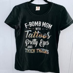 Fruit of the Loom F- Bomb Mom Tee size Small Mom Boss